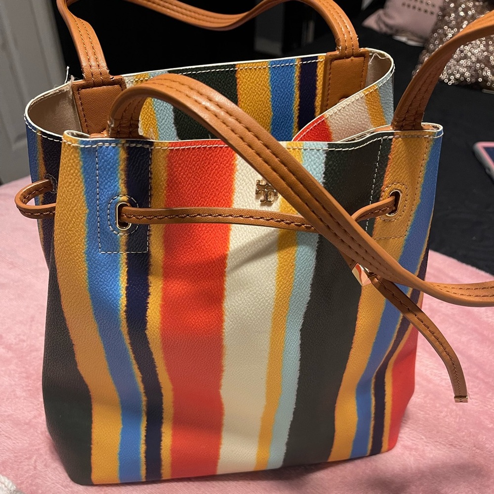 Tory Burch Tote Bag Kerrington Balloon Stripe Drawstring Leather Multicolor.
